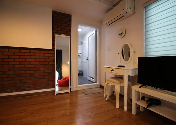 Bunk Hongdae