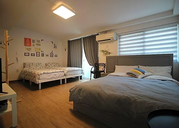 Bunk Hongdae